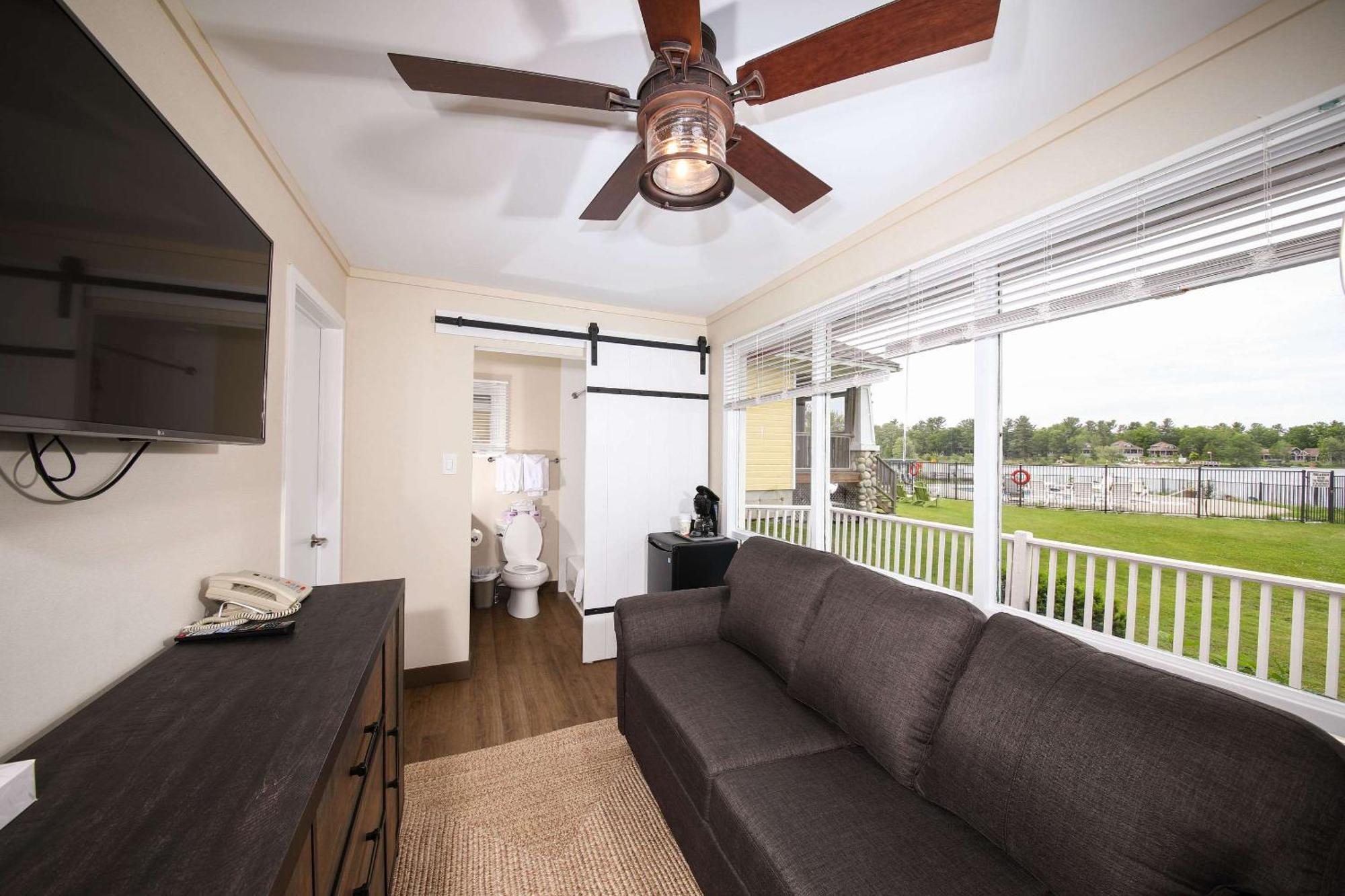 Bayview Wildwood Resort, Ascend Hotel Collection Severn 外观 照片