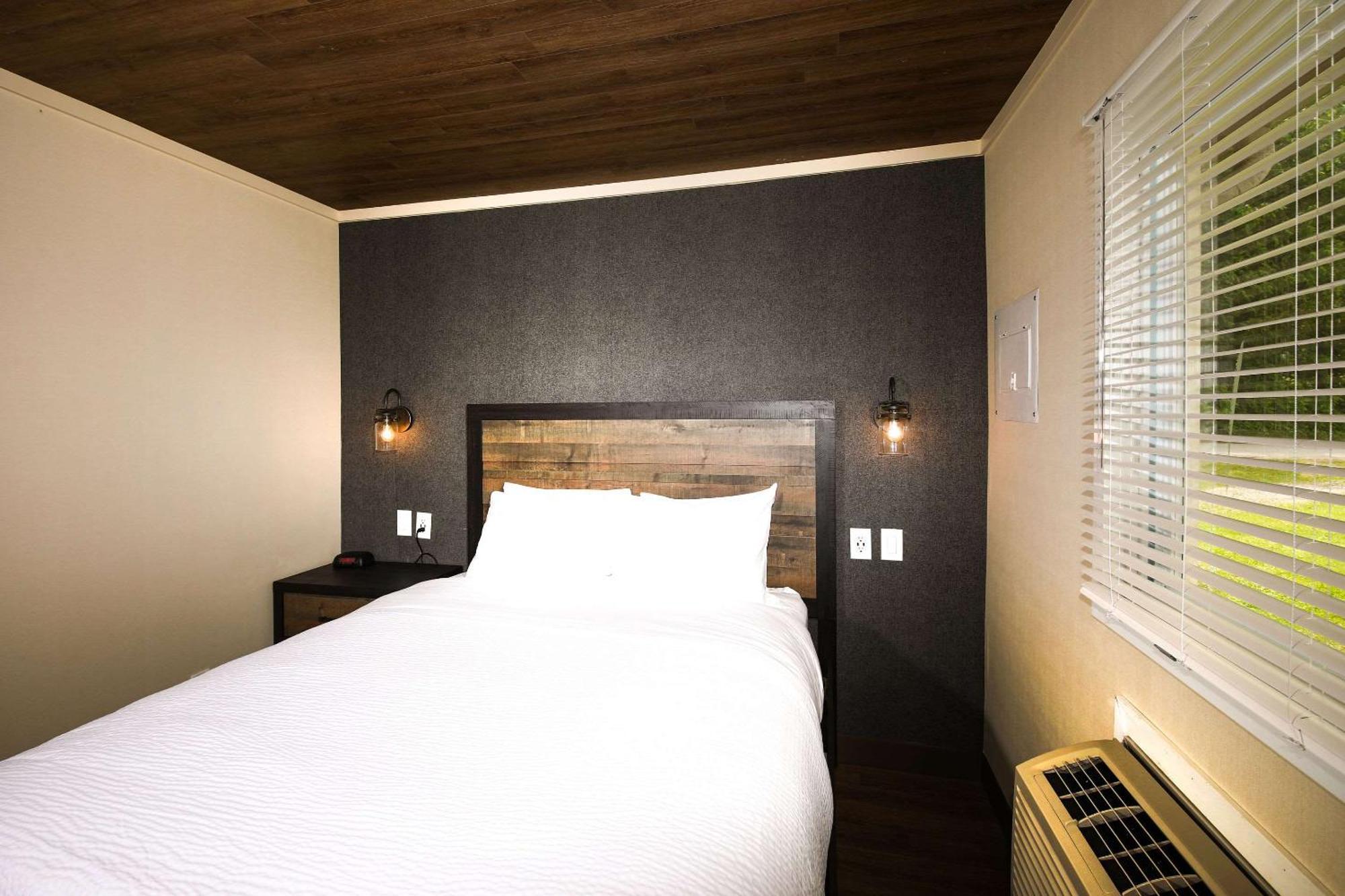 Bayview Wildwood Resort, Ascend Hotel Collection Severn 外观 照片